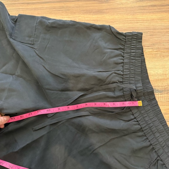 Eileen Fisher Washed Silk Cargo Pant Drawstring Wide Leg - Picture 9 of 15